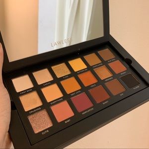 Lawless the one palette | like new in box!